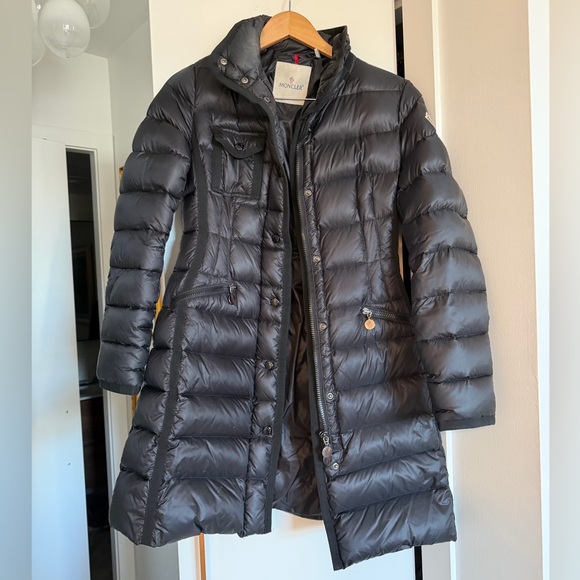 Moncler Jackets & Blazers - Moncler Women's Black Down Coat size 0